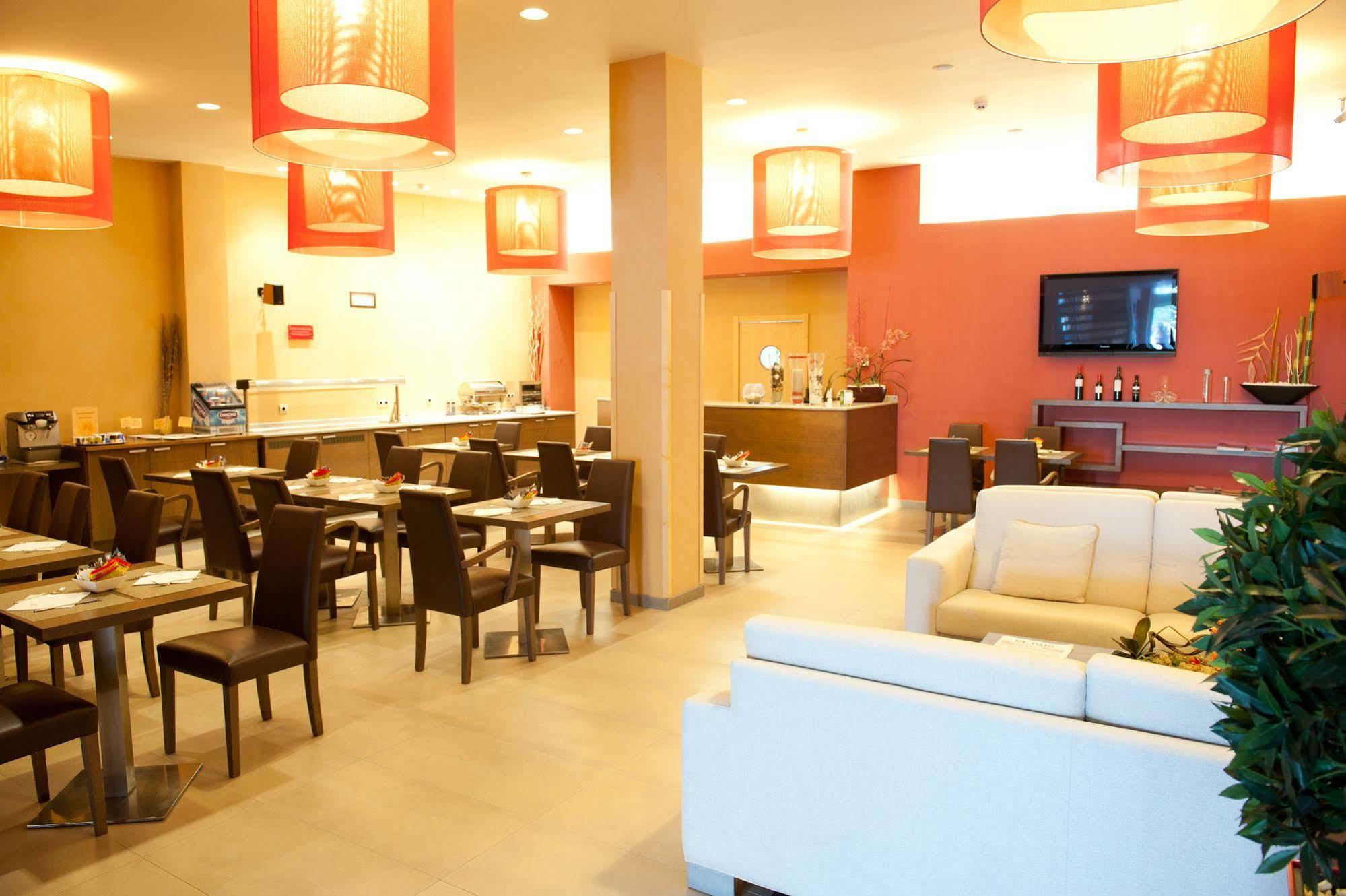 Hotel Sercotel Portales Logroño Exterior foto